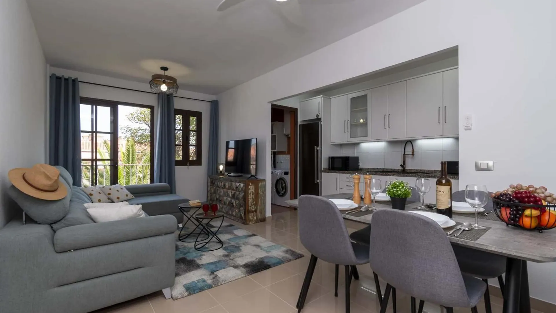 Apartment Sunshine Tenerife Costa Del Silencio Spain