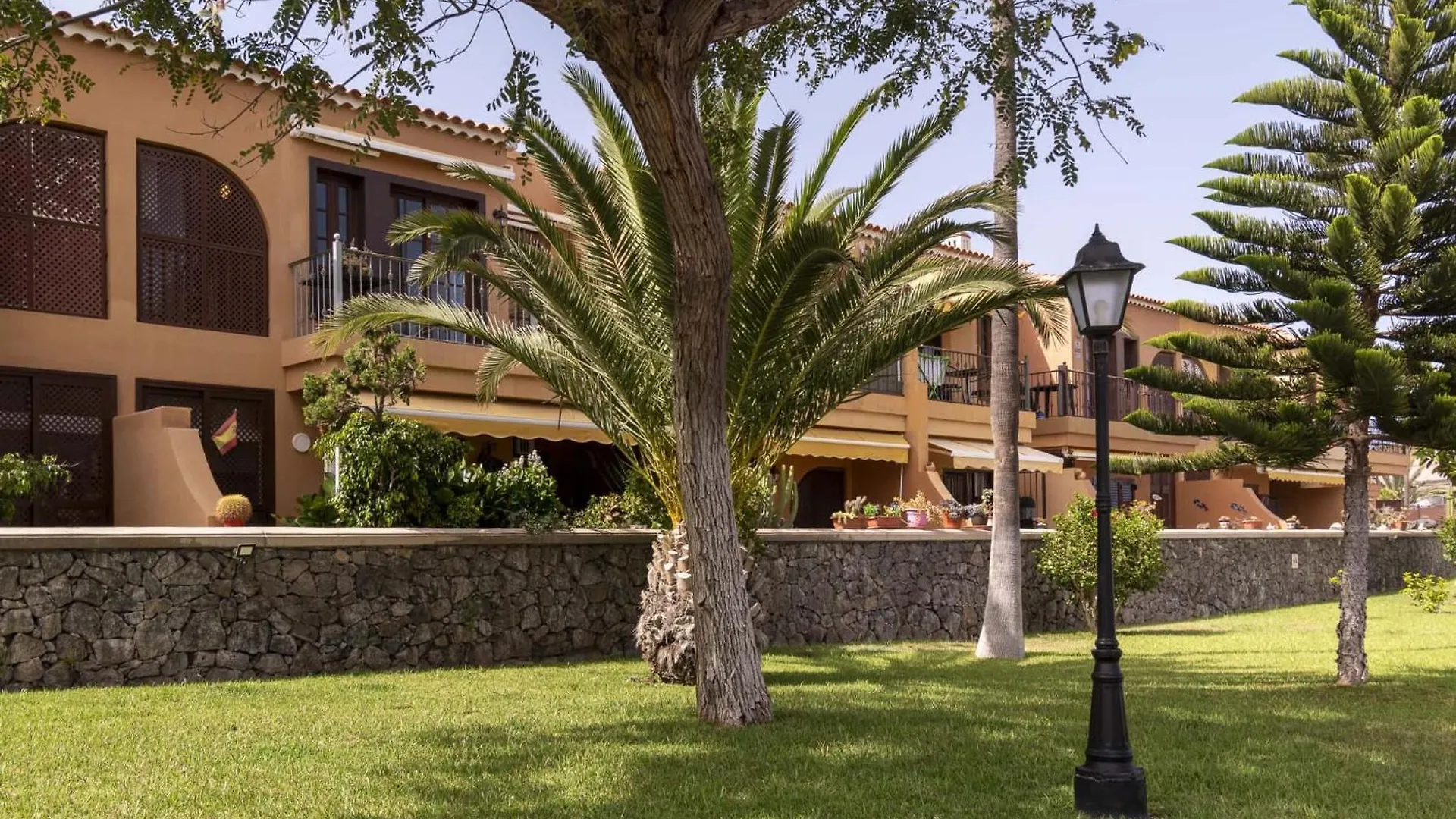Sunshine Tenerife Costa Del Silencio